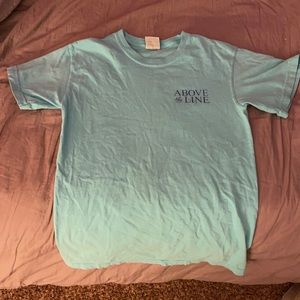 blue t shirt